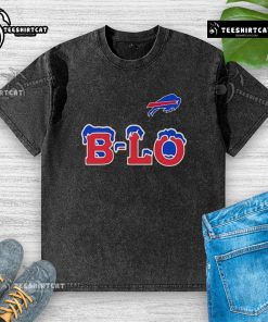Premium Buffalo Bills B-LO logo washed t-shirt in blue, perfect for fans supporting the Buffalo Bills.