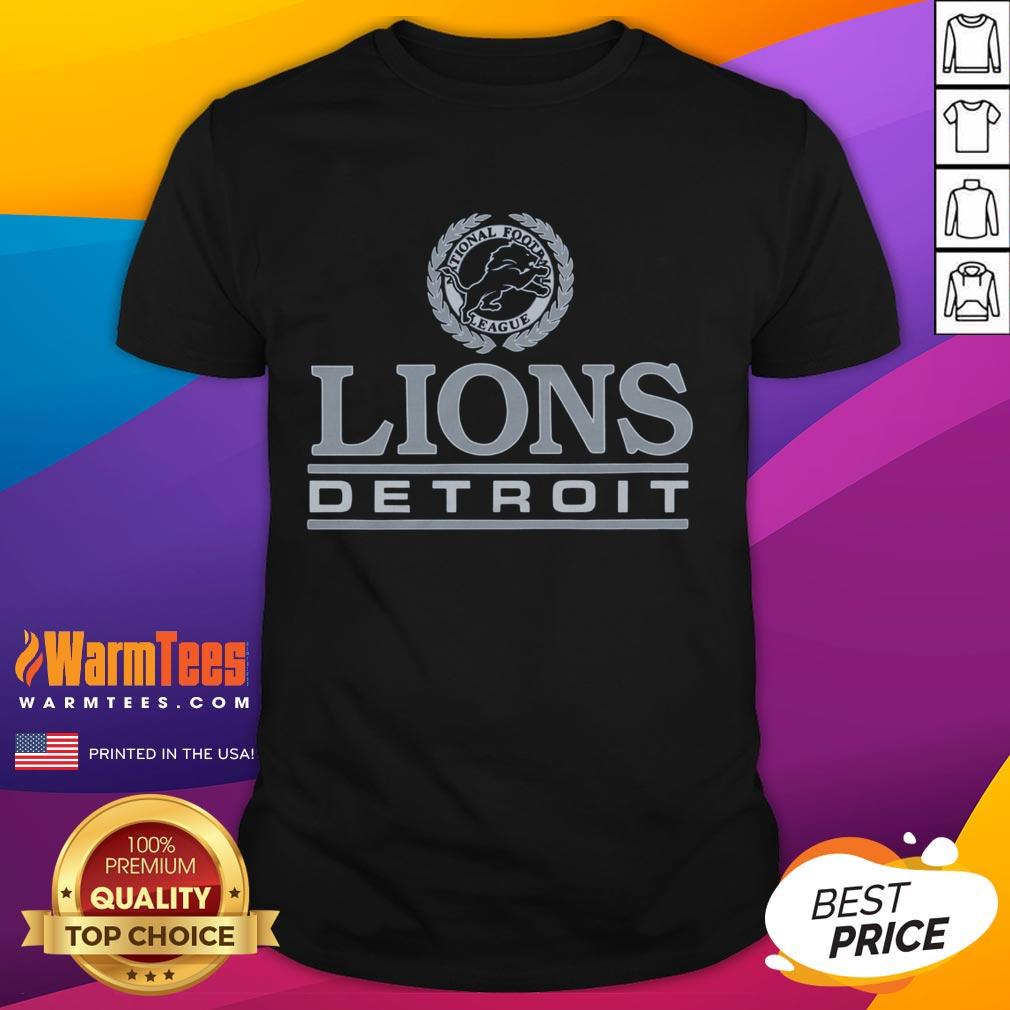 Premium Detroit Lions Crest T Shirt Premium Detroit Lions Crest T-Shirt featuring the team logo in vibrant colors, perfect for fans and casual wear.