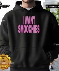 Premium I Want Smoochies Hoodie in cozy fabric, perfect for casual wear and expressing love during chilly days.