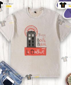 Premium La Boite Bleue washed t-shirt in soft fabric, showcasing a stylish casual design perfect for everyday wear.