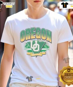 Alt Text: Premium Oregon Ducks Arena Fade T-Shirt featuring a stylish design in team colors, perfect for fans and casual wear.
