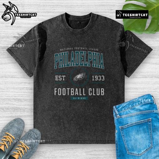 Premium Philadelphia Eagles Football Club washed t-shirt featuring team logo and relaxed fit for fans.