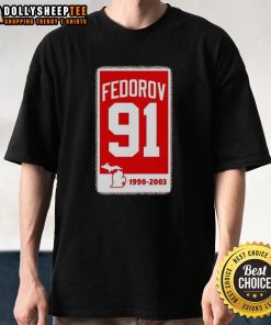 Alt Text: Premium Sergei Fedorov Detroit Red Wings Hockey 91 Banner T-Shirt featuring vibrant graphics and a comfortable fit.