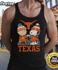 Alt Text: Premium Snoopy and Charlie Brown Texas Longhorns football skyline tank top featuring iconic cartoon characters.