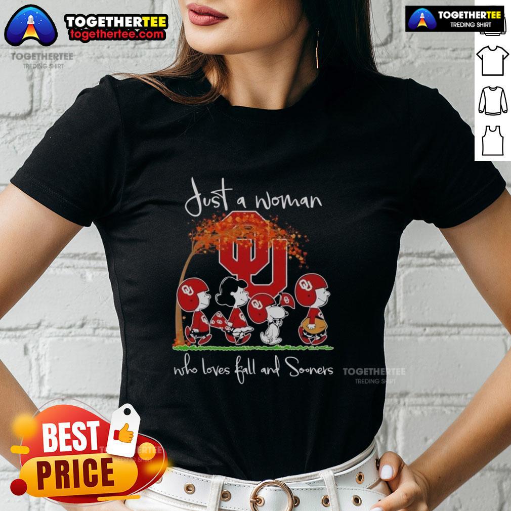 Premium Snoopy And Friend Oklahoma Sooners Football Who Lover Fall And Sooners Ladies-Tee