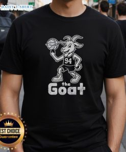 Premium The Goat 94 Basketball T-Shirt featuring a stylish design, perfect for basketball fans and streetwear enthusiasts.