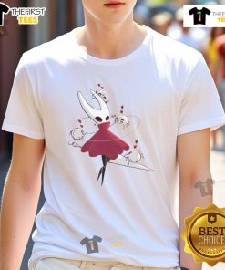Pretty Hollow Knight Hornet T-Shirt featuring vibrant artwork of Hornet from the popular game, perfect for fans.