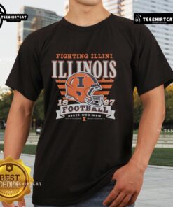 Alt Text: Stylish Illinois Fighting Illini Stripe Splash T-Shirt featuring vibrant colors and a trendy design for fans.