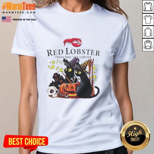 Pretty red lobster with a black cat and pumpkin near a haunted house on a Halloween ladies tee design.