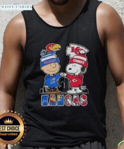 Pretty Snoopy and Charlie Brown Kansas City Sports tank top featuring Jayhawks and Chiefs skyline design.