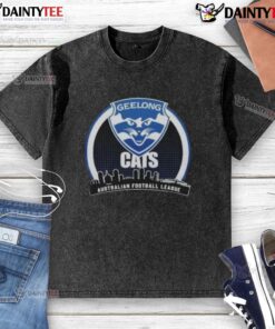 Alt Text: 2025 Geelong Cats AFL Champions Toyota washed t-shirt showcasing team logo and vibrant colors for fans.