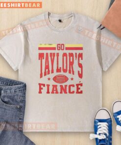 Top Go Taylor's Fianc Chiefs Football washed t-shirt featuring vibrant team colors and a trendy design.