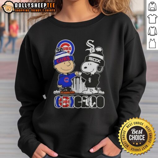 Alt Text: Top Snoopy and Charlie Brown Chicago City Sports Cubs X White Sox Skyline Sweatshirt featuring iconic characters.