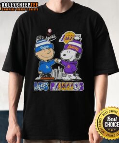 Top Snoopy and Charlie Brown Los Angeles sports Dodgers x Lakers skyline t-shirt featuring iconic characters and cityscape.