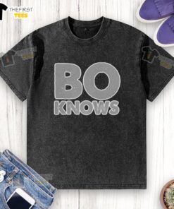 Retro Bo Jackson 'BO Knows' washed t-shirt featuring a classic design celebrating the sports legend's iconic career.