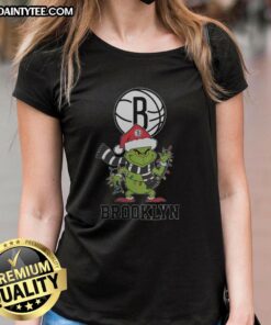 Brooklyn Nets Christmas Grinch Santa Hat holiday ladies tee for 2025, perfect festive apparel for NBA fans.