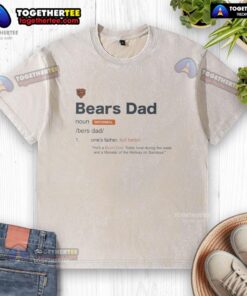 Alt Text: Awesome Chicago Bears Dad Definition Washed T-Shirt featuring a fun graphic for proud Bears fans.