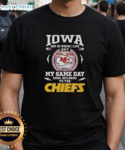 Awesome Kansas City Chiefs T-shirt, perfect for sunny Iowa days, showcasing team spirit and style.