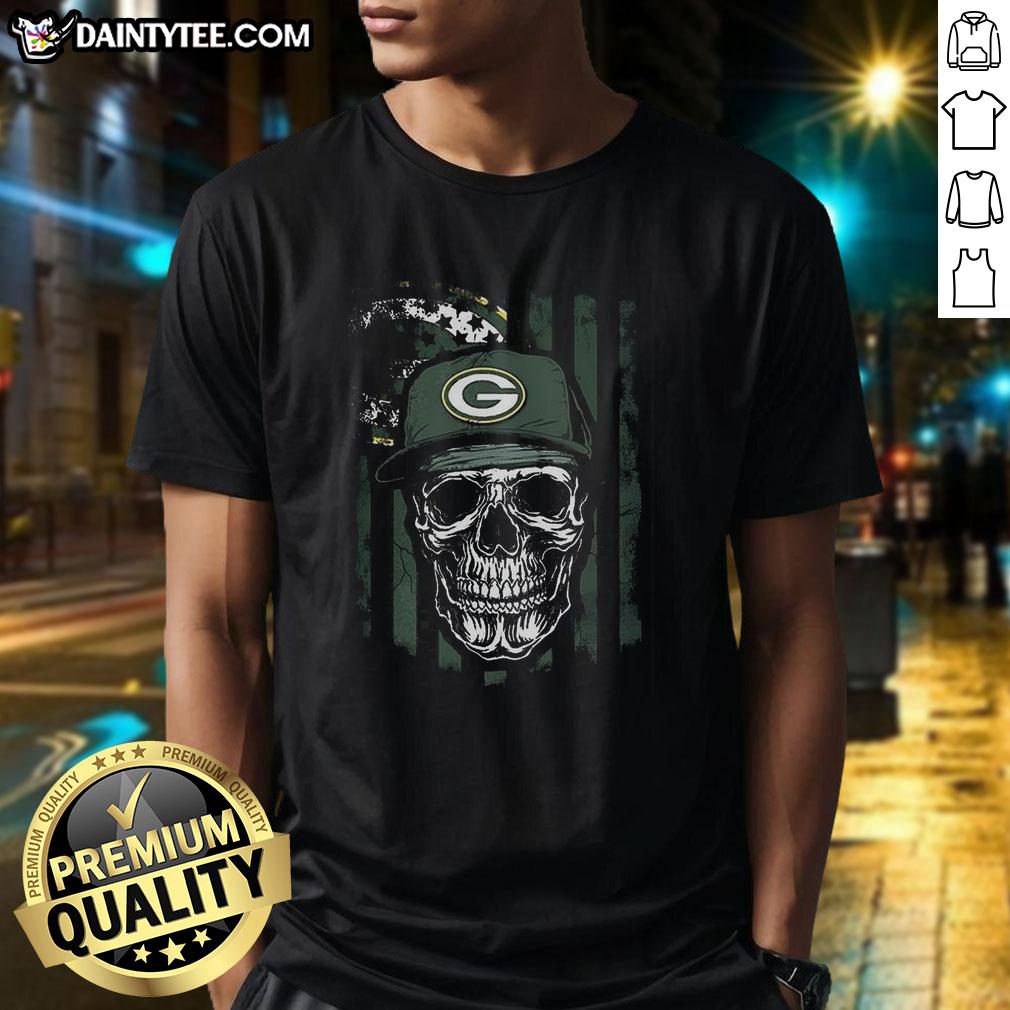 awesome-green-baypackers-nfl-skull-american-flag-football-lover-t-shirt-1 Awesome Green Bay Packers NFL skull t-shirt featuring an American flag design for football lovers.
