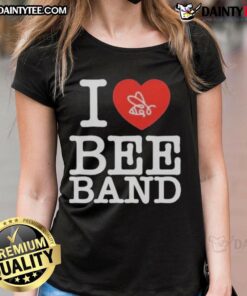 Stylish 'Awesome I Love Bee Band Heart' ladies tee featuring a heart design, perfect for music lovers and casual wear.