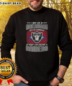 Alt Text: Comfortable Raiders sweatshirt perfect for game day, showcasing team spirit while living in Arkansas.