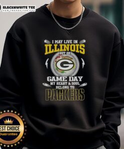 Alt Text: Cozy sweatshirt with My heart belongs to Green Bay Packers design, perfect for Illinois fans on game day.
