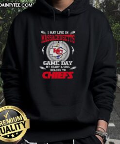 Kansas City Chiefs hoodie showcasing team spirit for fans in Massachusetts on game day.