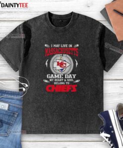 Washed Kansas City Chiefs t-shirt showcasing pride for the team, perfect for game day in Massachusetts.