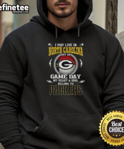 Green Bay Packers hoodie worn in North Carolina, showcasing team pride on game day with a vibrant design.