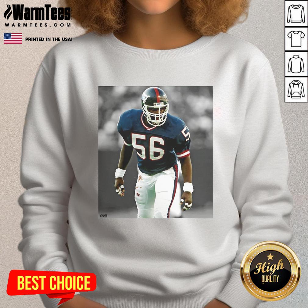 awesome-lawrence-taylor-new-york-giants-football-sweatshirt Awesome Lawrence Taylor New York Giants football sweatshirt featuring team colors and iconic player design.