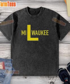 Awesome Milwaukee Brewers L Logo Washed T-Shirt featuring a vintage style design perfect for baseball fans.