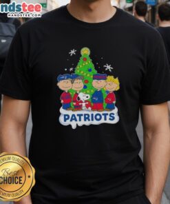 Awesome Peanuts Characters X New England Patriots Christmas T-Shirt featuring Snoopy and friends in festive NFL gear.