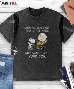 Awesome Peanuts Snoopy t-shirt featuring a dog dancing with music, perfect for pet lovers and casual wear.