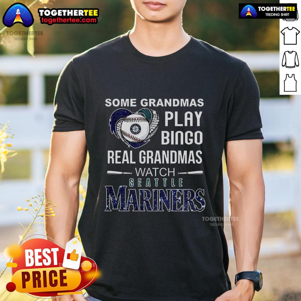 Awesome Some Grandmas Play Bingo Real Grandmas Watch Seattle Mariners Baseball Diamond Heart T-Shirt Alt Text: Grandma wearing a Seattle Mariners baseball t-shirt, enjoying bingo night, showcasing fun and team spirit.