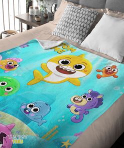Cute Baby Shark & Friends Poster Yellow Text Blanket Fleece Customized Blanket - Image 3