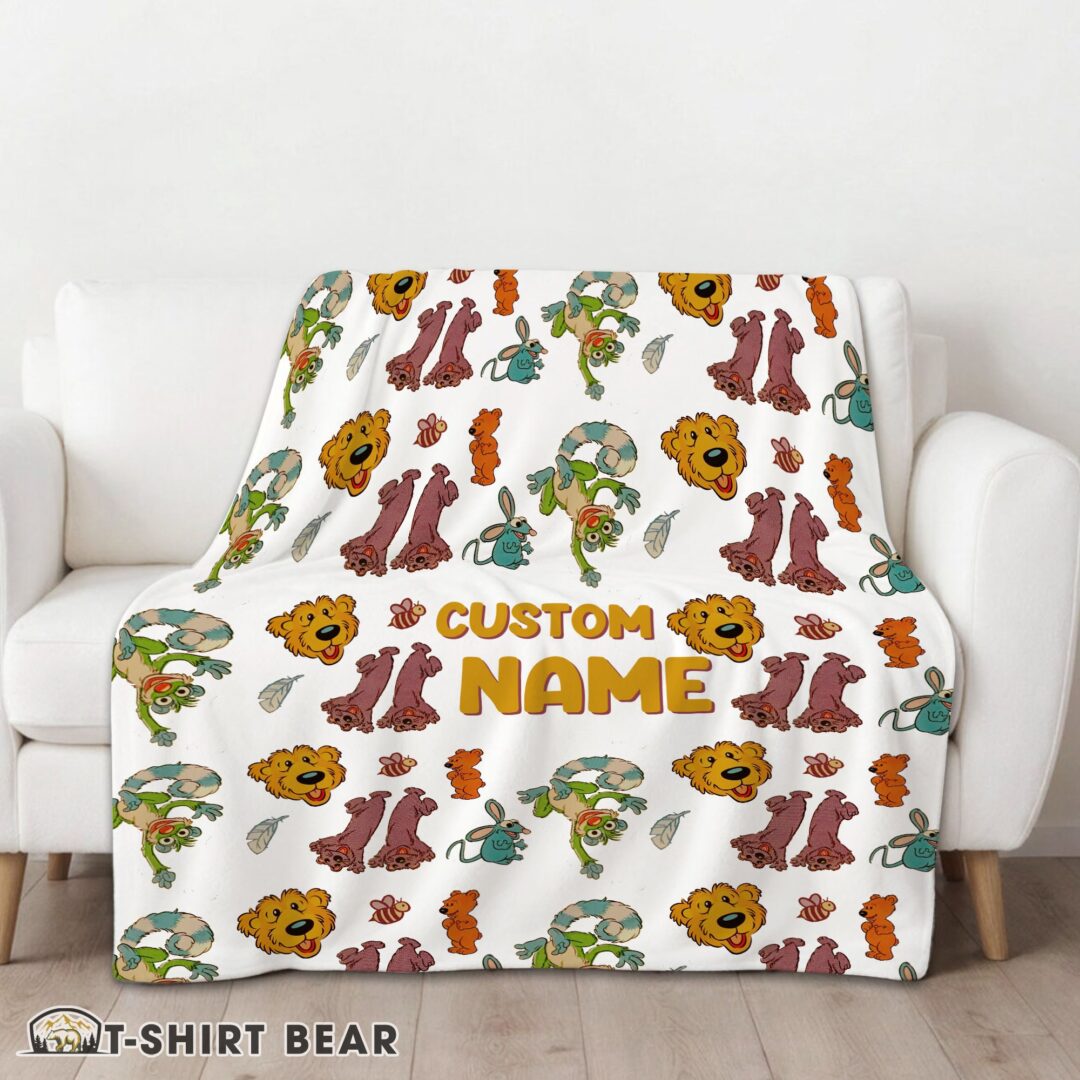 Cute Bear In The Big Blue House Cute Character Blanket Fleece Customized Blanket-mk-01