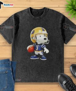 Cute Snoopy holding a ball, smiling at Notre Dame Fighting Irish fans in a washed t-shirt, showcasing team spirit.