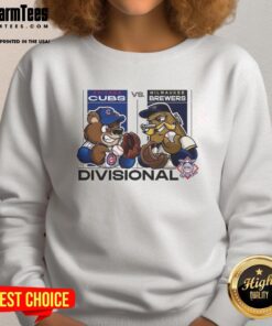 Chicago Cubs vs Milwaukee Brewers 2025 National League Divisional Series mascot sweatshirt featuring team logos.