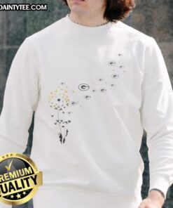 Good Dandelion Flower Green Bay Packers football logo sweatshirt showcasing team spirit and style.