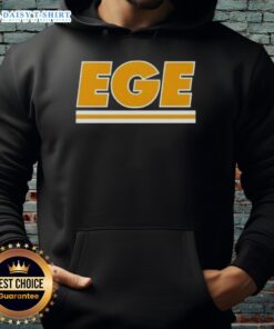 Good Ege Kansas City Chiefs football hoodie showcasing team colors and logo, perfect for fans and game day attire.