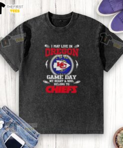 Alt Text: Kansas City Chiefs washed t-shirt expressing loyalty, perfect for game day, even when living in Oregon.