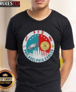 Good Pfd Philadelphia Eagles Football Skyline T-Shirt featuring a vibrant skyline design and team colors.