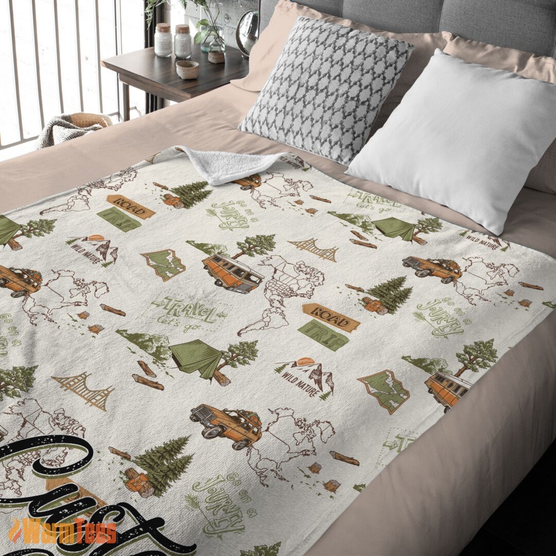 happy-camping-theme-velveteen-plush-blanket-fleece-customized-blanket-mk-03 Happy Camping Theme Velveteen Plush Blanket Fleece Customized Blanket - Image 3