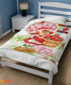 Happy Cartoon Strawberry Shortcake Blanket – Customize Blanket - Image 3