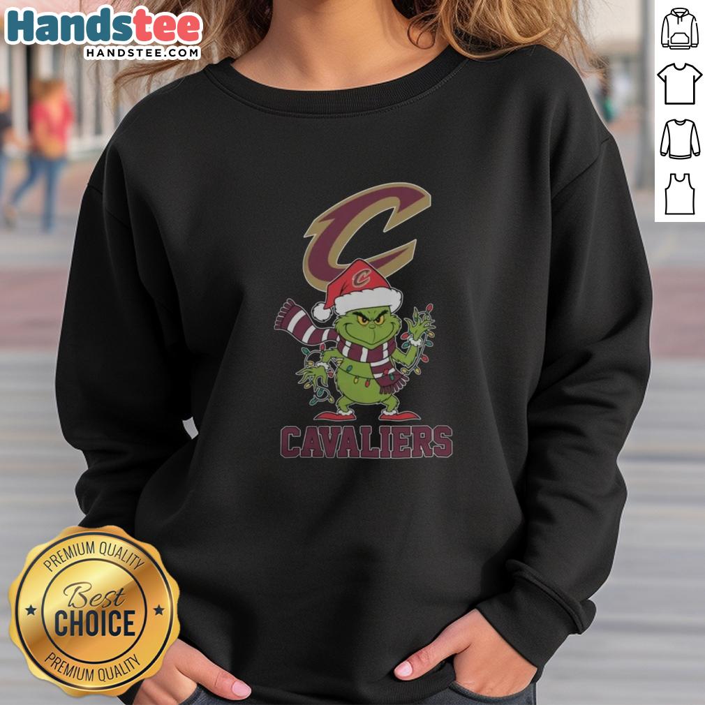 happy-cleveland-cavaliers-christmas-grinch-santa-hat-holiday-2025-sweatshirt Happy Cleveland Cavaliers Christmas sweatshirt with Grinch design and Santa hat for the holiday season 2025.