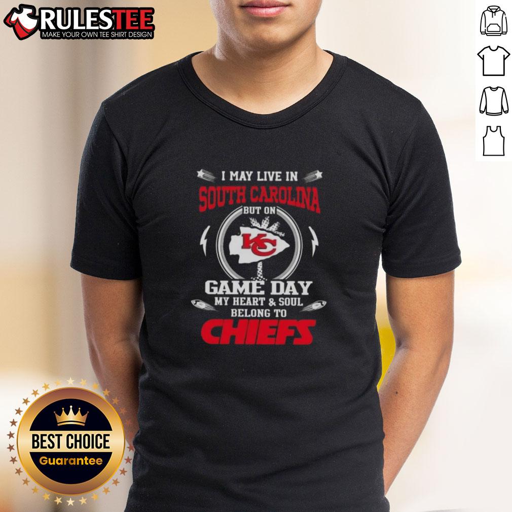 happy-i-may-live-in-south-carolina-but-on-game-day-my-heart-and-soul-belongs-to-kansas-city-chiefs-t-shirt-1 Alt Text: Happy I May Live In South Carolina But On Game Day My Heart And Soul Belongs To Kansas City Chiefs T-Shirt design.