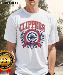 Alt Text: Vintage Los Angeles Clippers NBA logo T-shirt featuring bold graphics and a retro design for basketball fans.