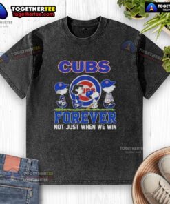 Hot Peanuts Snoopy and Friends X Chicago Cubs Forever T-Shirt in vintage style, celebrating team spirit and loyalty.