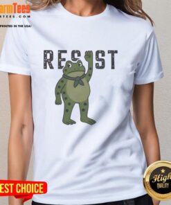 Hot Resist Portland Frog Ladies Tee featuring a playful frog design on a stylish women's shirt.