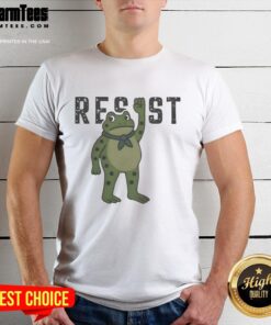Hot Resist Portland Frog T-Shirt featuring a vibrant frog design, perfect for casual wear and unique fashion statements.